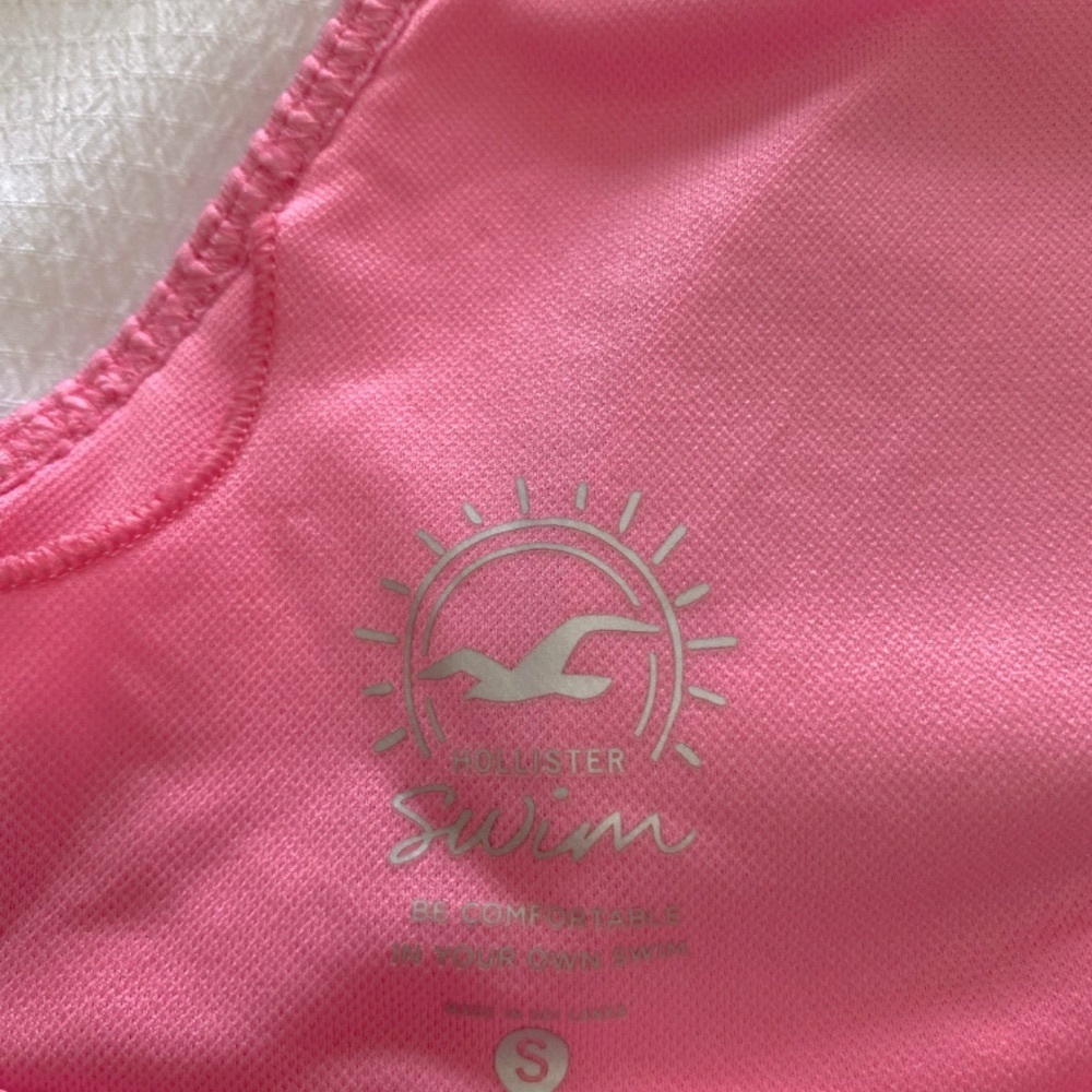 Hollister Swim Pink Bikini Set 2 piece straight cut ribbed fabric - Picture 2 of 3